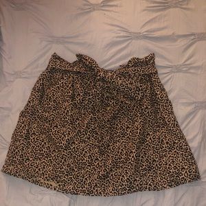 AMERICAN EAGLE leopard print paper bag skirt